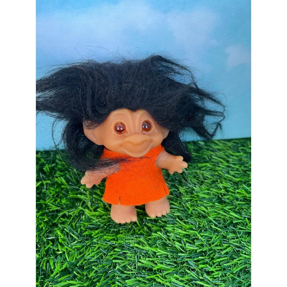 Vintage Thomas Dam Troll Doll Black Hair Orange Outfit Amber Eyes 3 Inch Toy